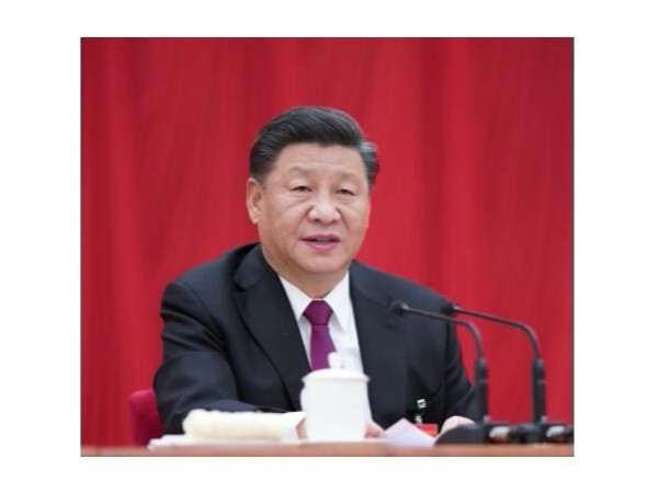 中共十九屆四中全會(huì )在京舉行